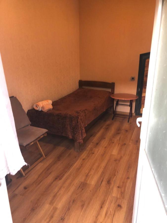 Apartment Zaziashvili 30 Тбилиси Екстериор снимка
